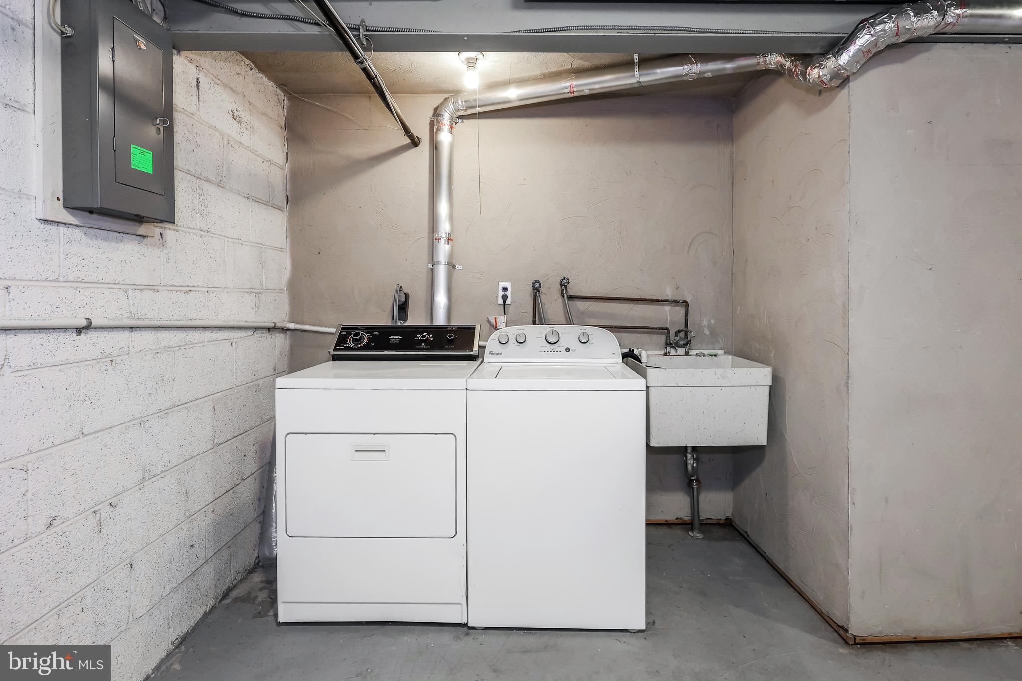 104 W Montgomery Ave #B