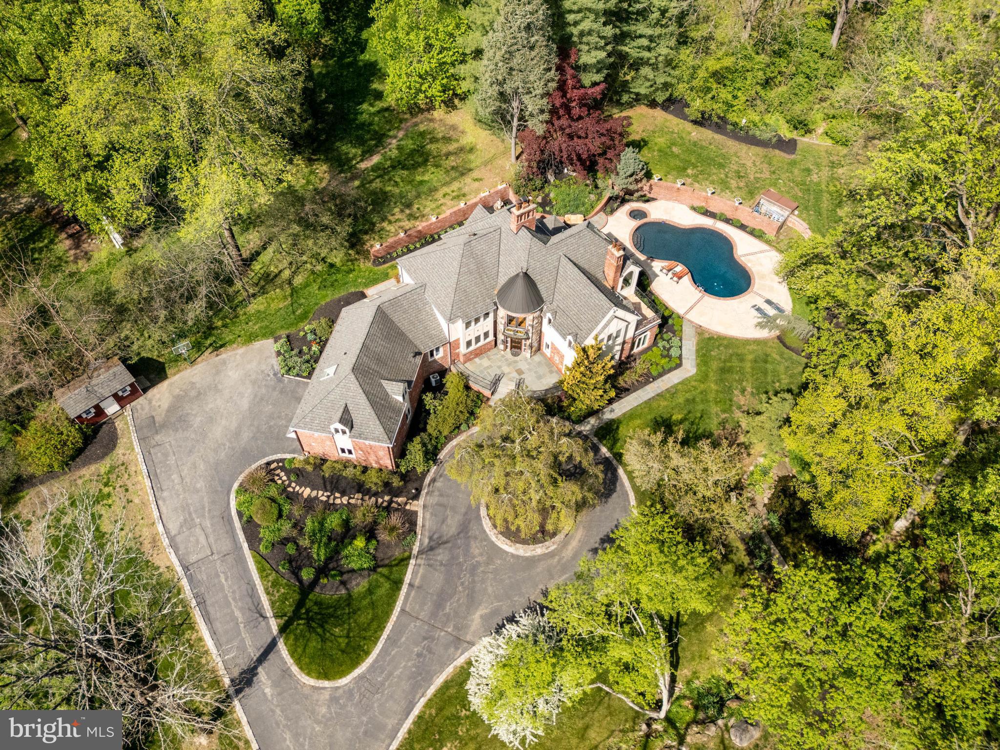 1100 Green Valley Rd