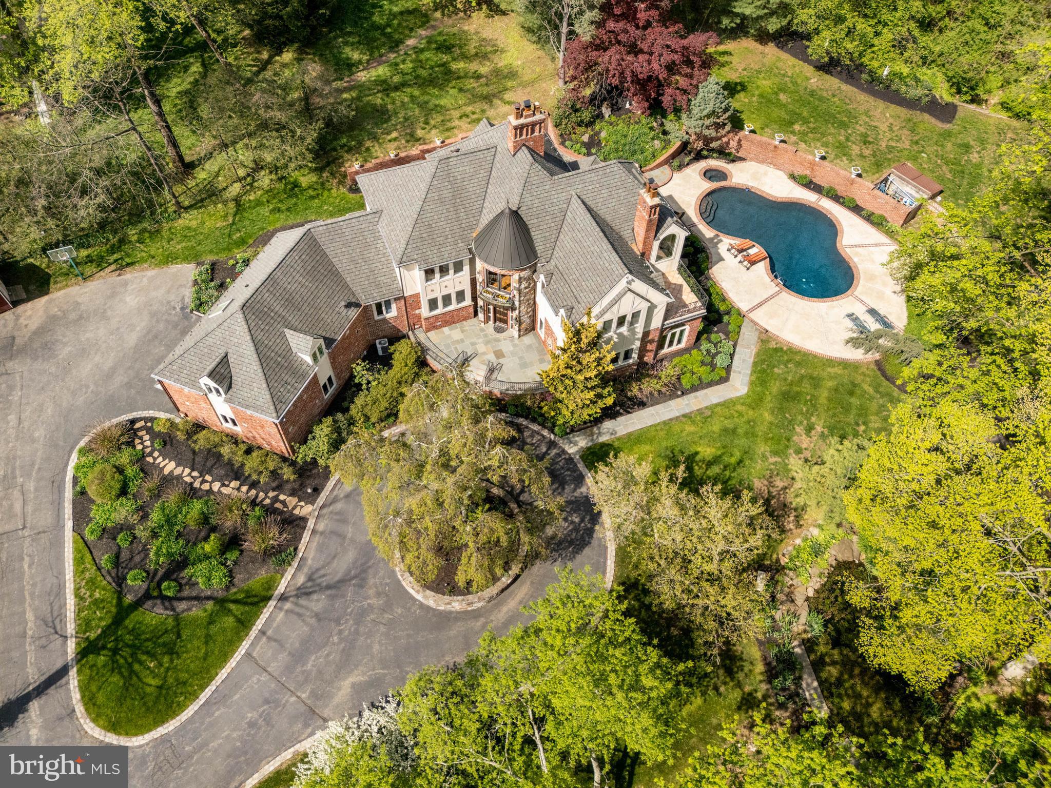 1100 Green Valley Rd