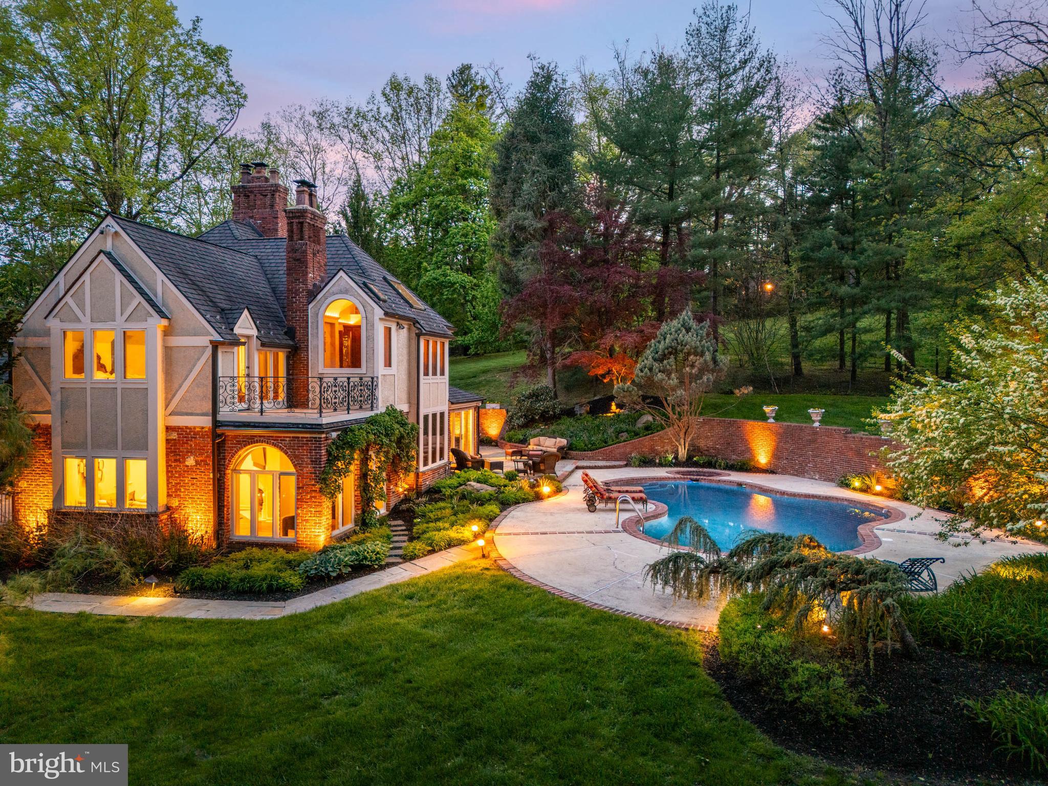 1100 Green Valley Rd