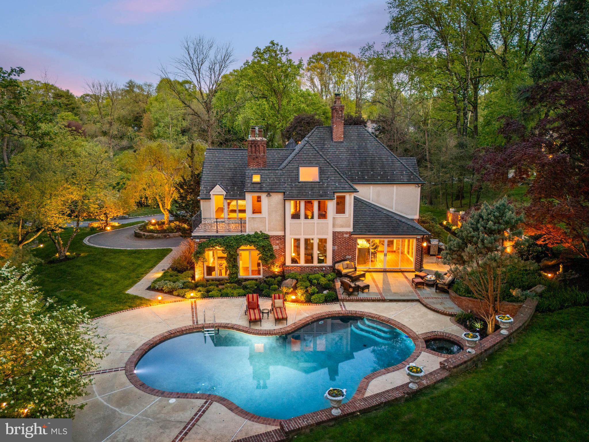 1100 Green Valley Rd