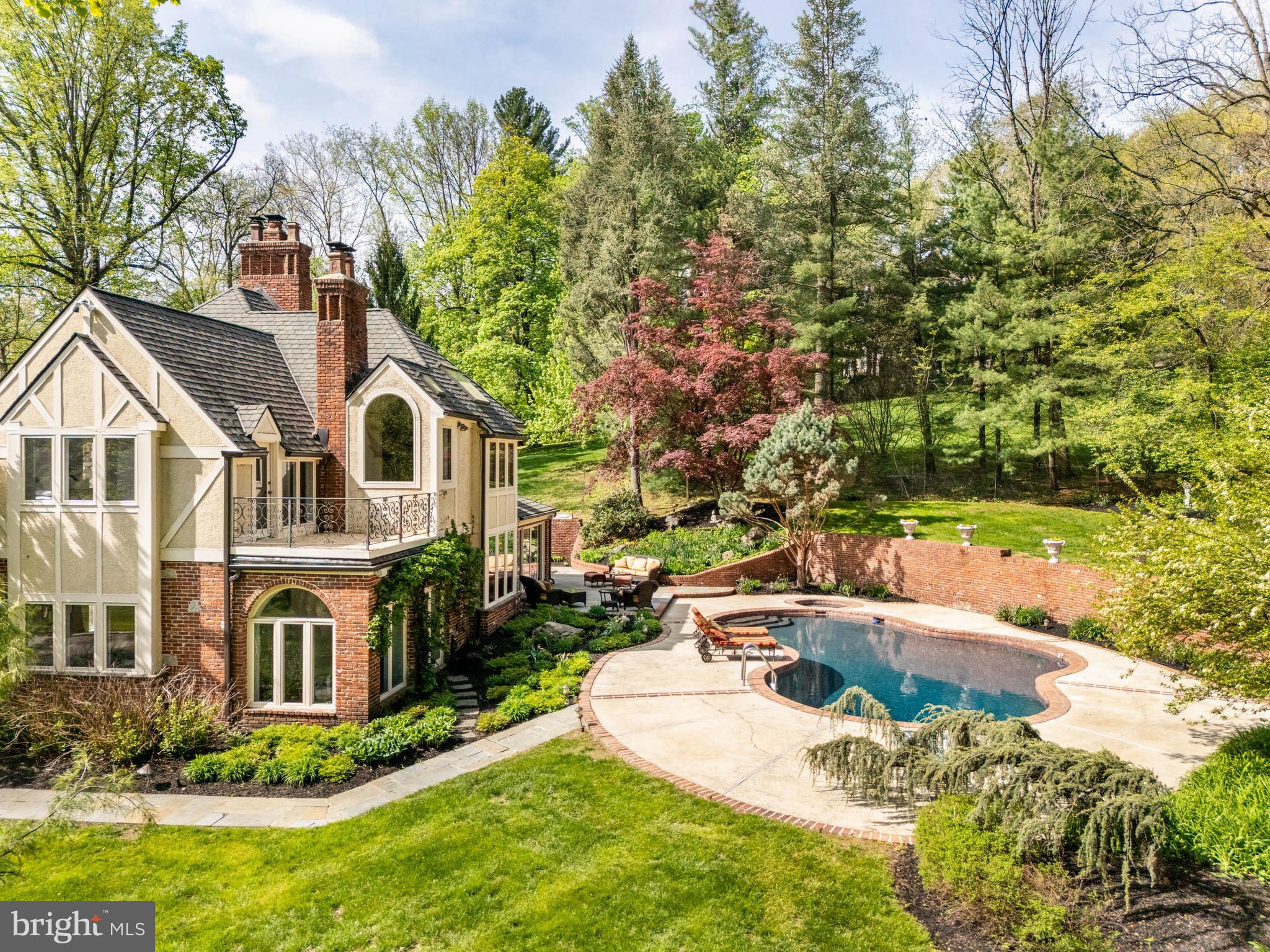 1100 Green Valley Rd