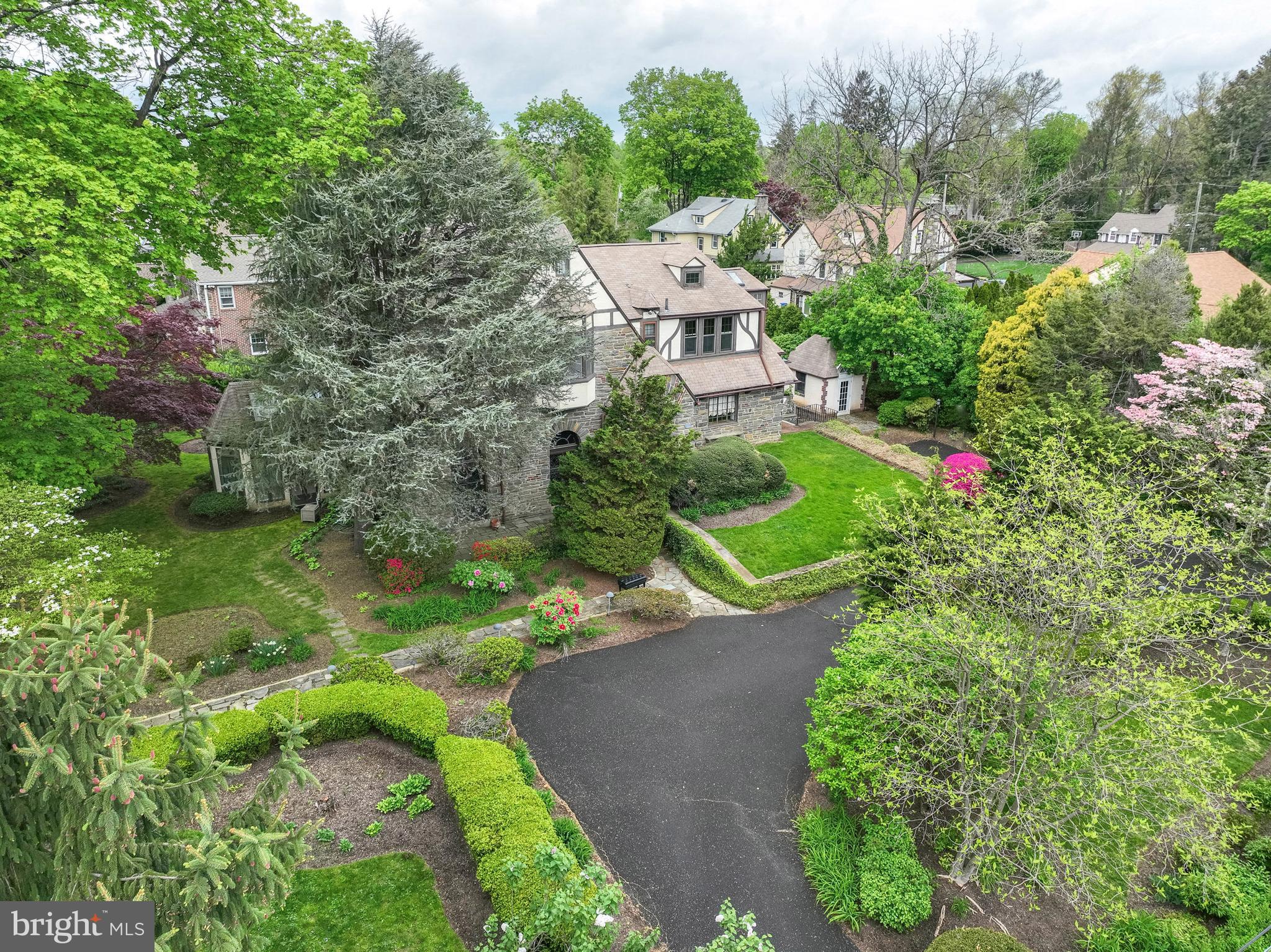 8300 Cedar Rd