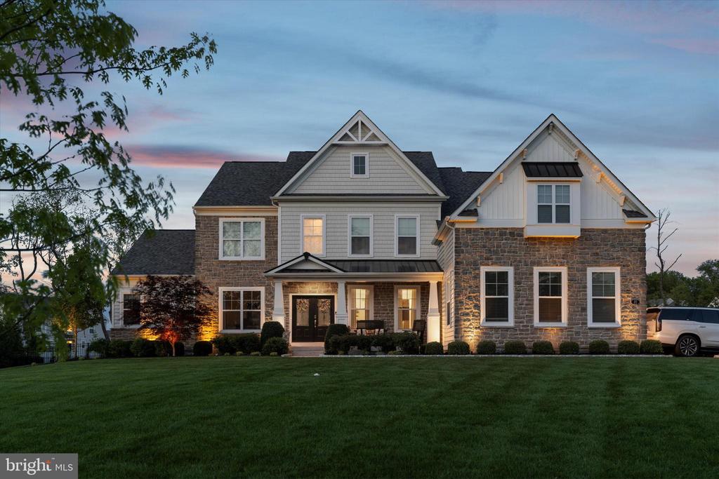 37 Starmont Way