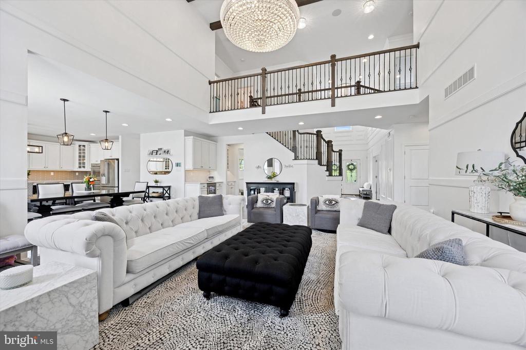 37 Starmont Way