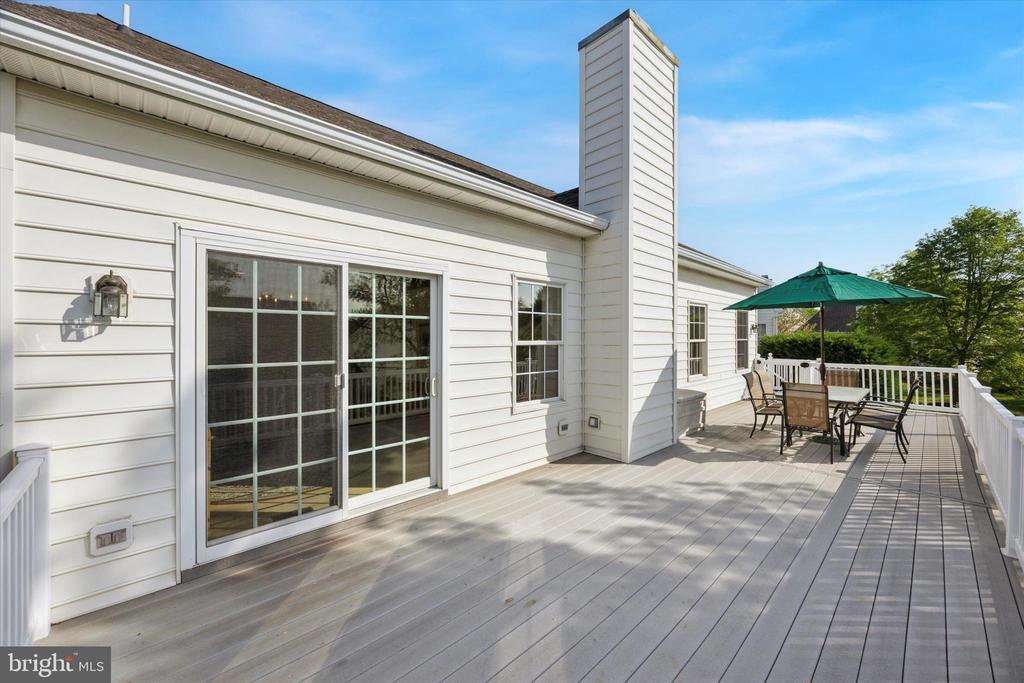 1124 Ellen Ct