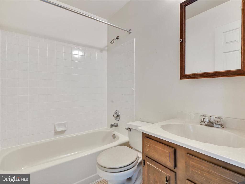 414 Jean Dr
