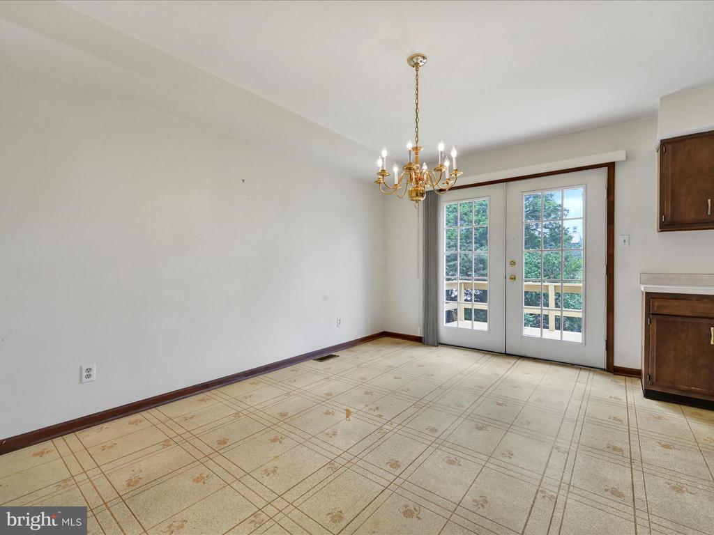 414 Jean Dr