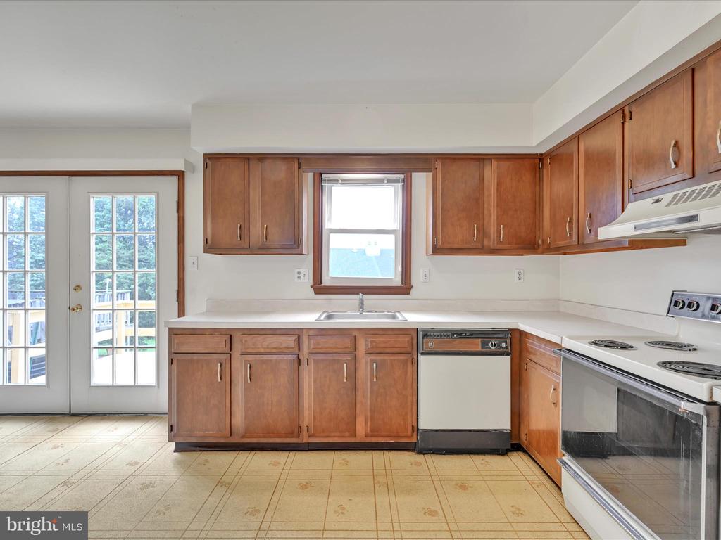 414 Jean Dr
