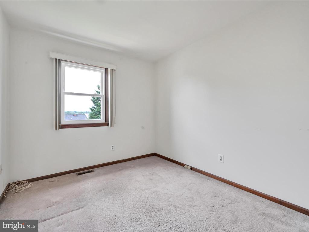 414 Jean Dr