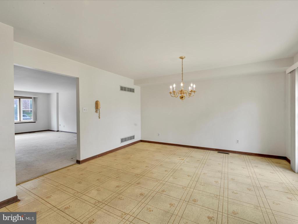 414 Jean Dr