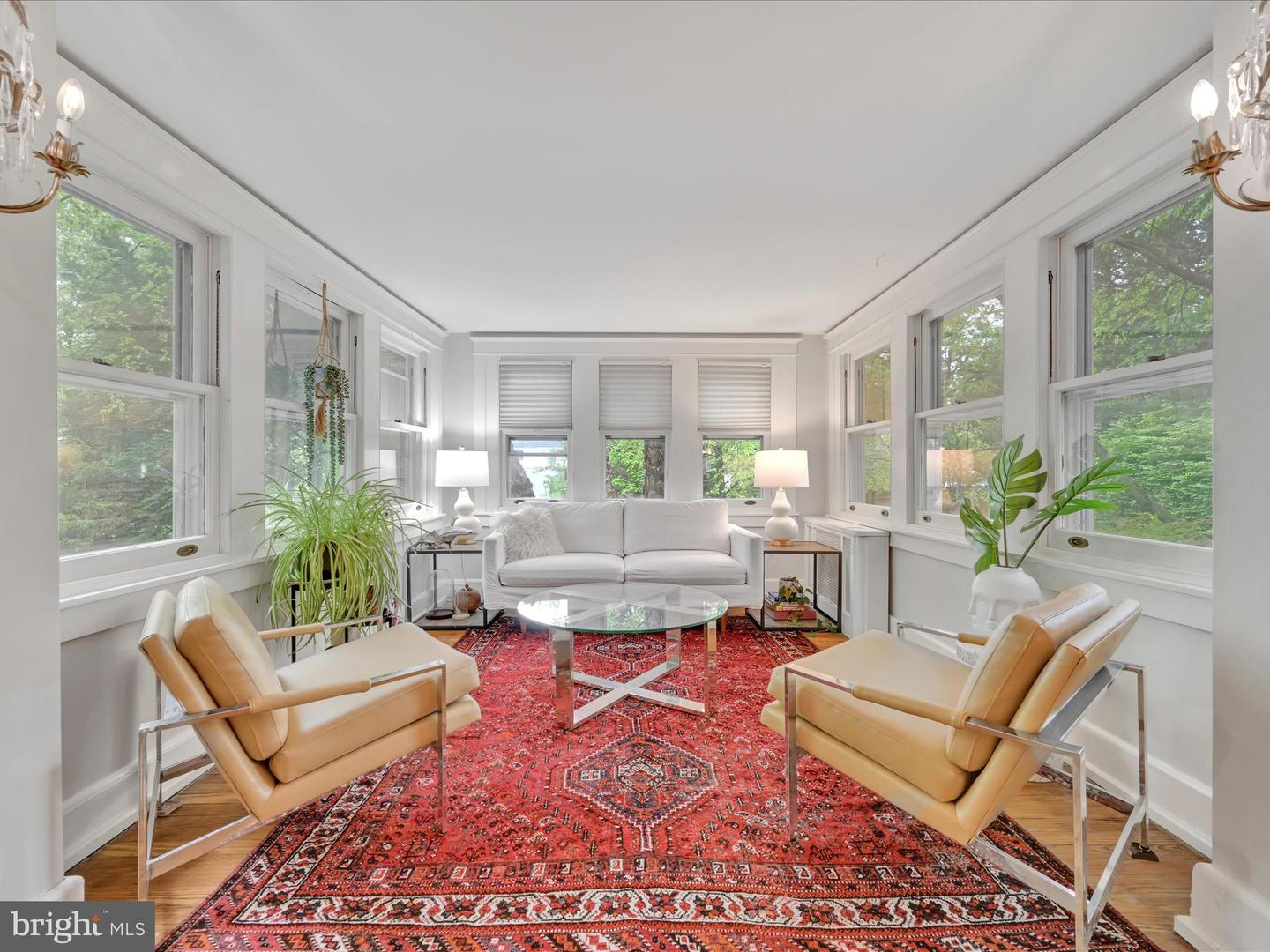 1134 Montgomery Ave