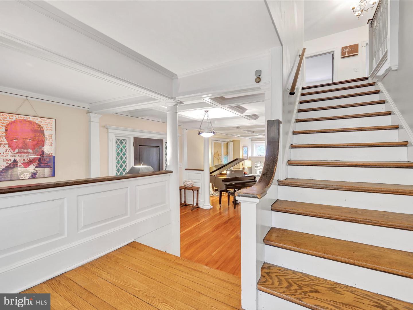 1134 Montgomery Ave