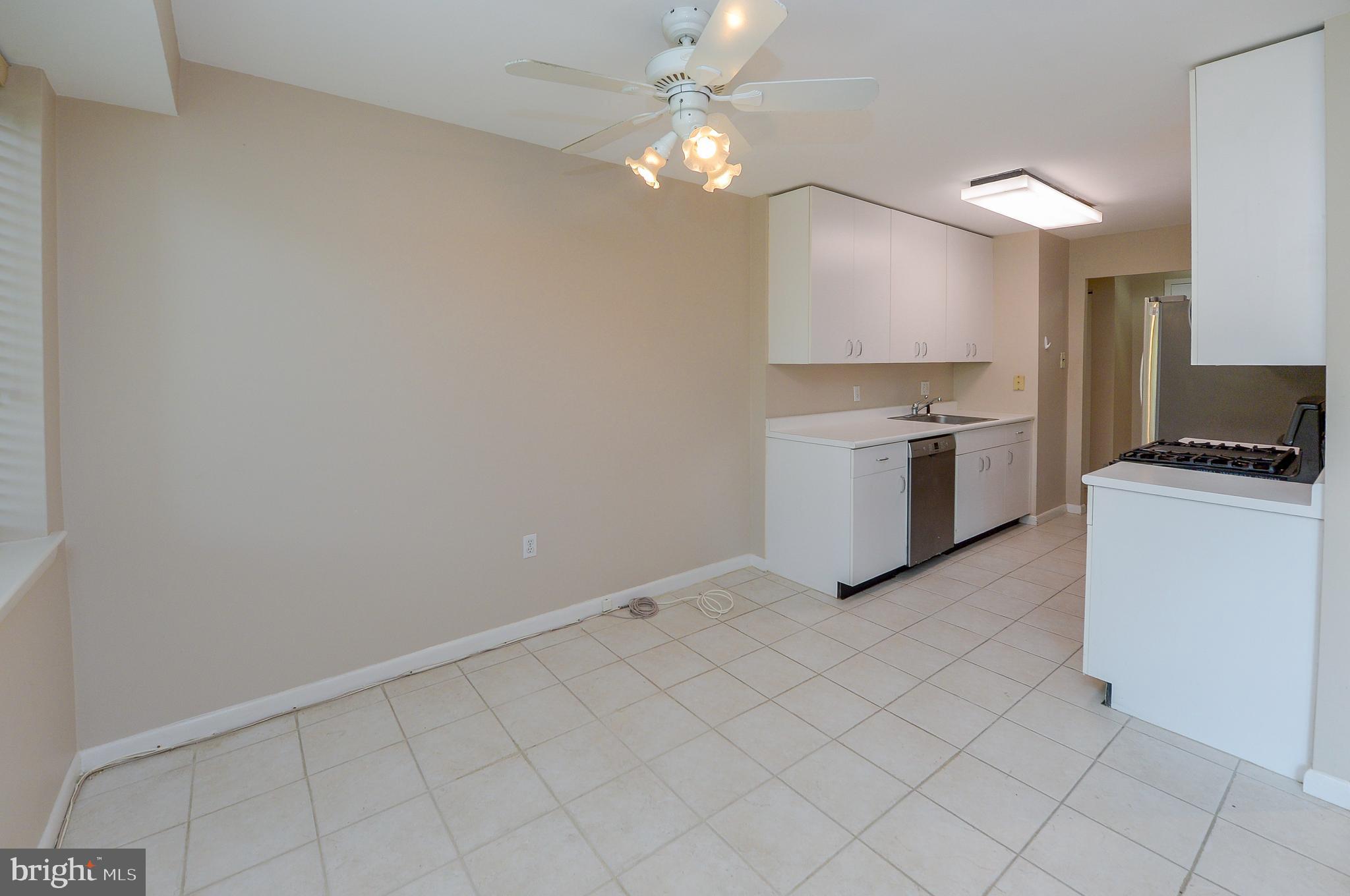 1650 Oakwood Drive #E108