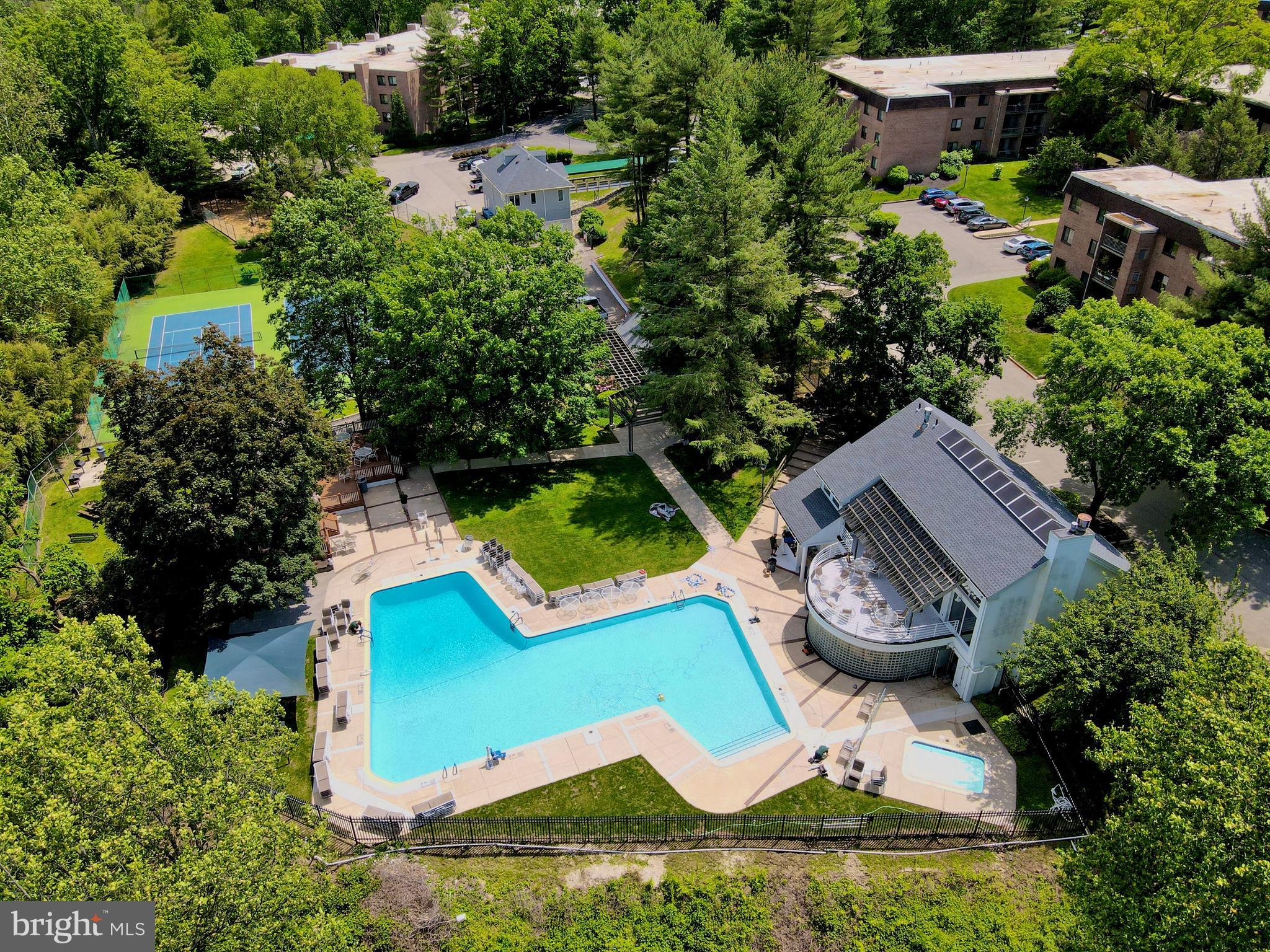 1650 Oakwood Drive #E108