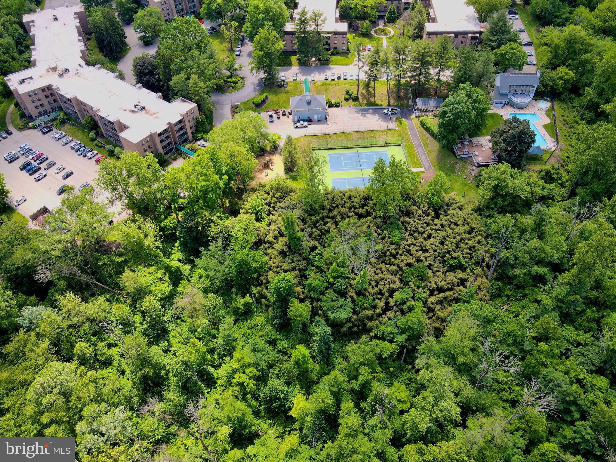 1650 Oakwood Drive #E108