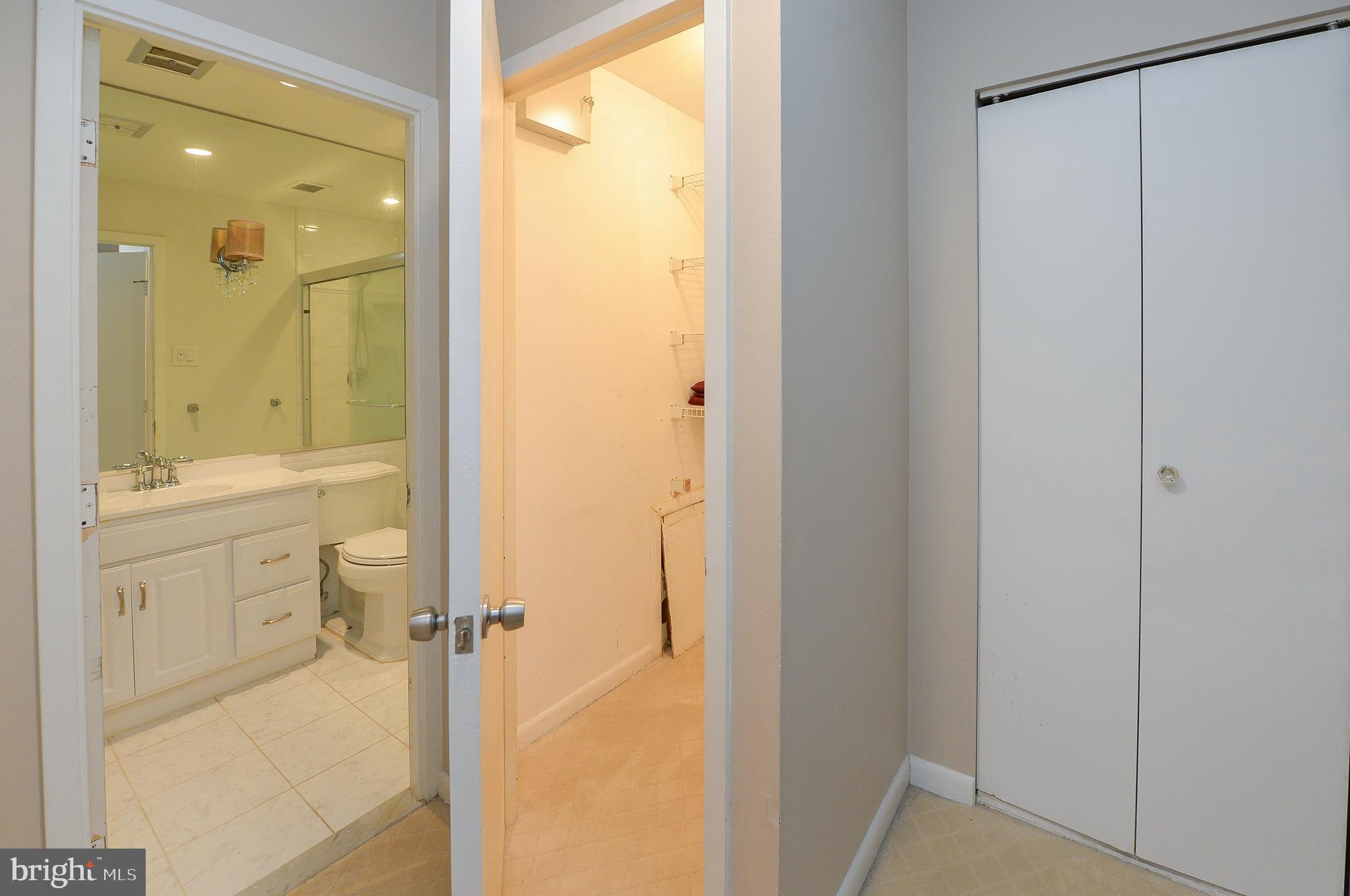 1650 Oakwood Drive #E108