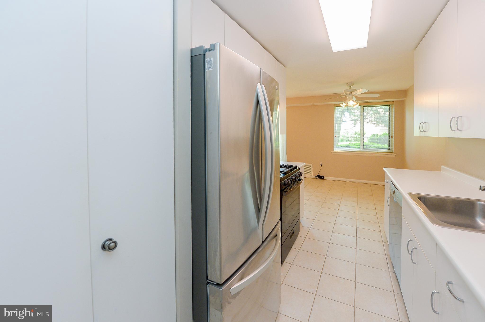 1650 Oakwood Drive #E108