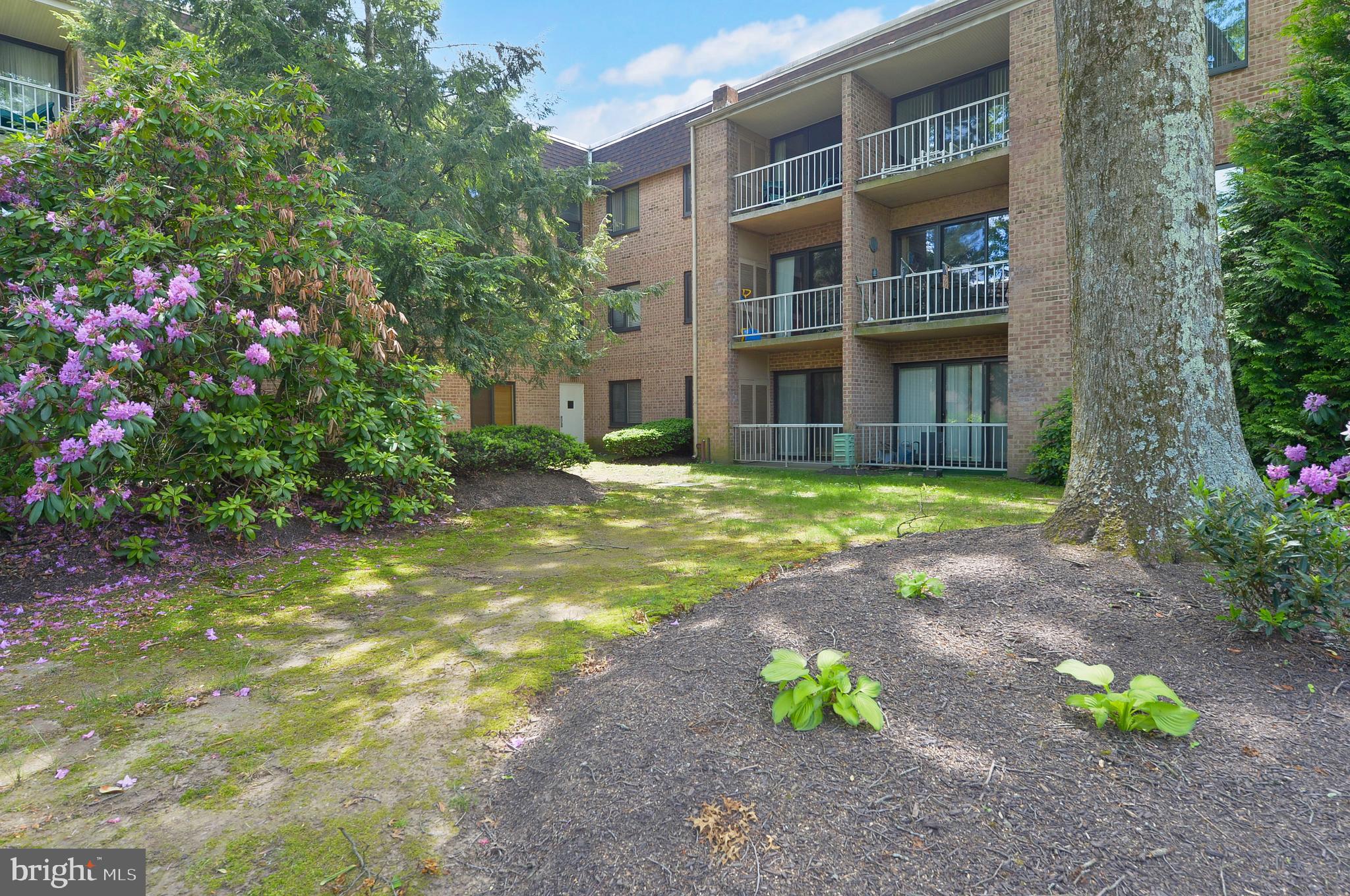 1650 Oakwood Drive #E108