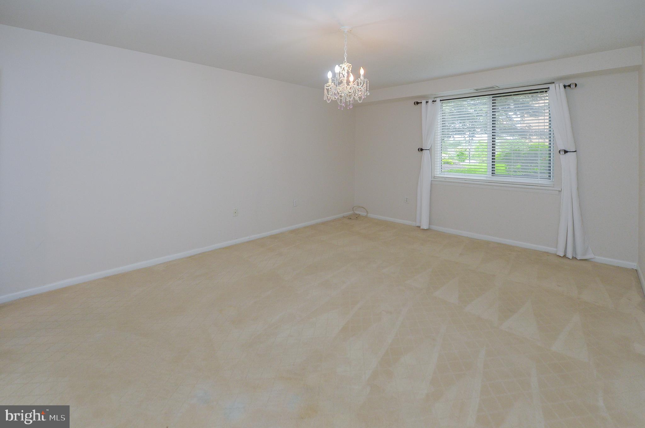 1650 Oakwood Drive #E108