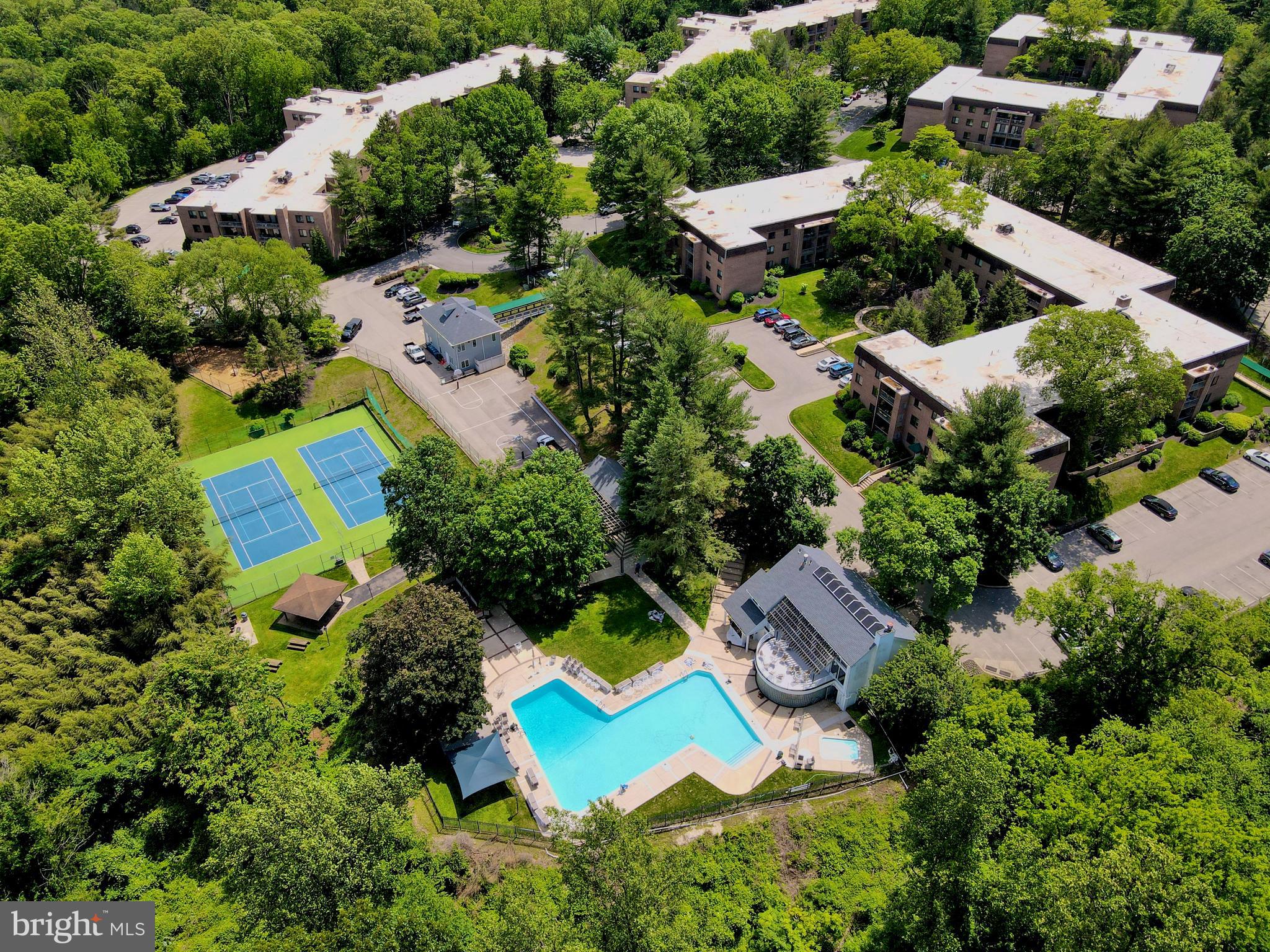 1650 Oakwood Drive #E108