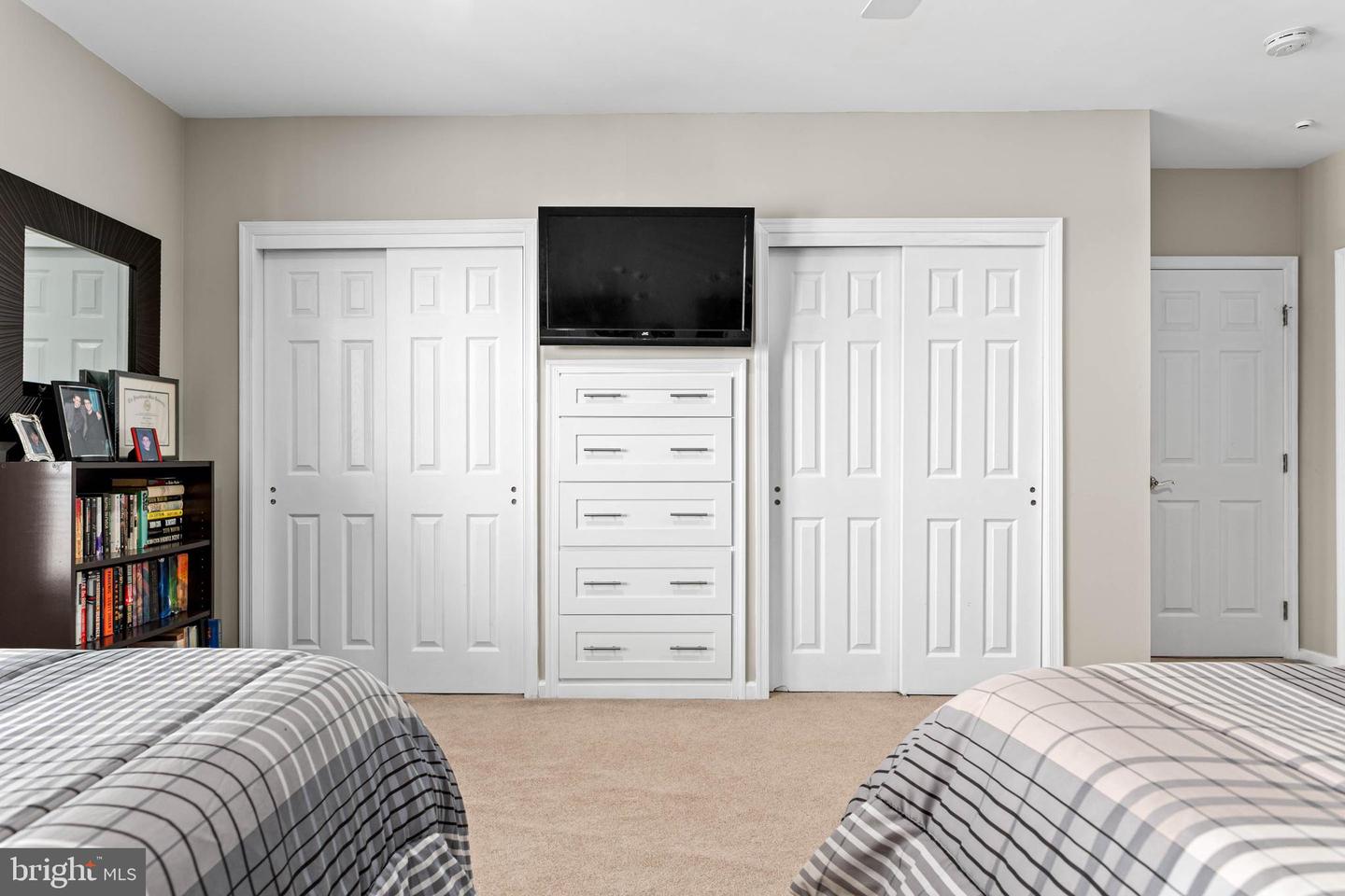 1123 Riverview Ln