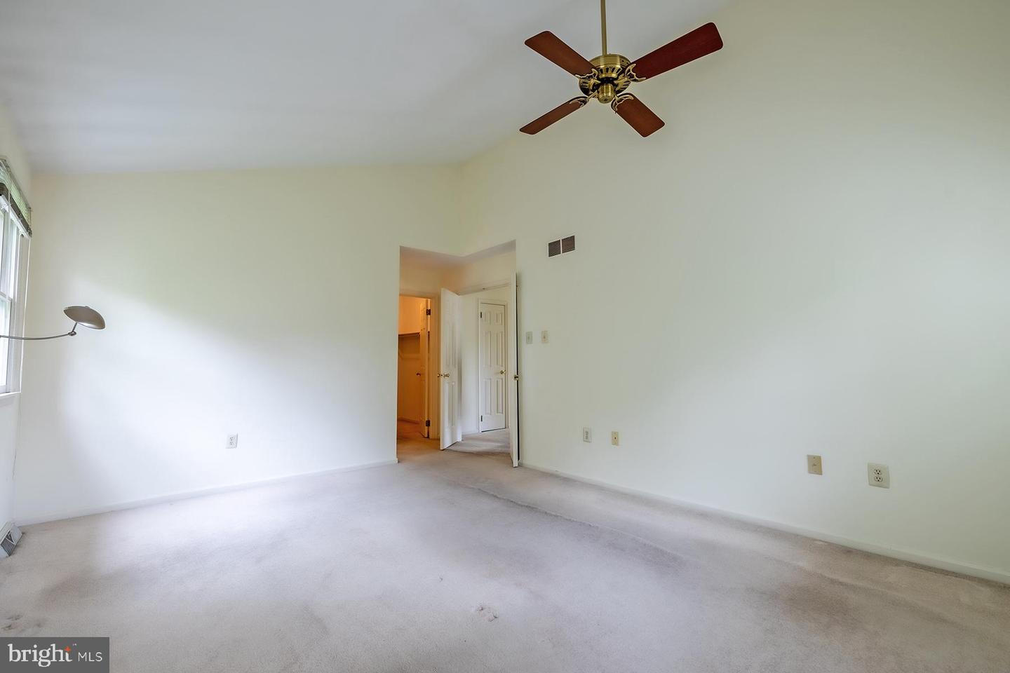 8803 Duveen Dr