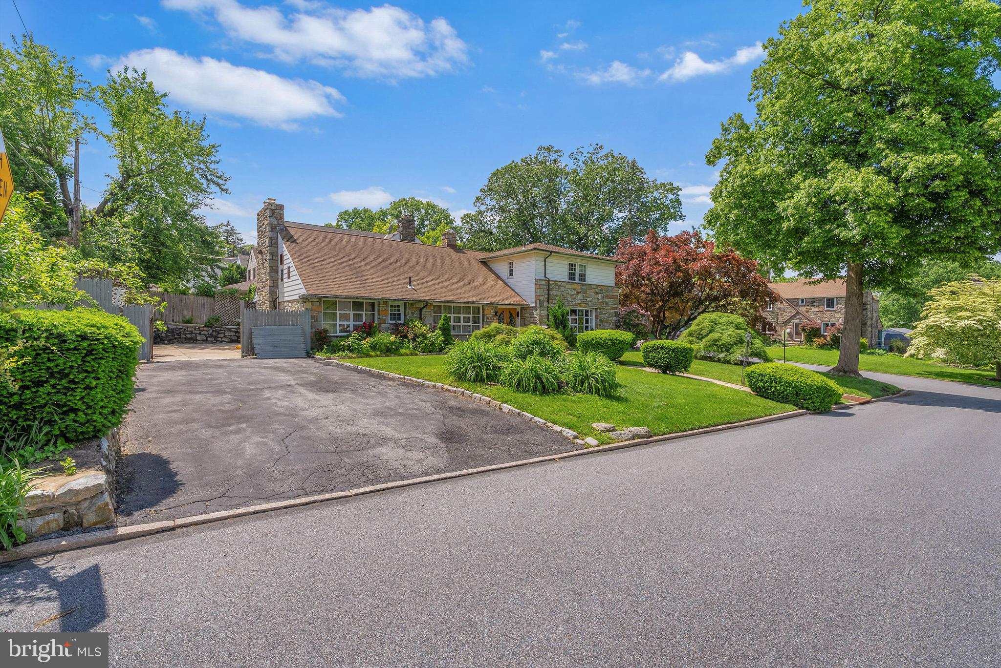 51 Academy Rd