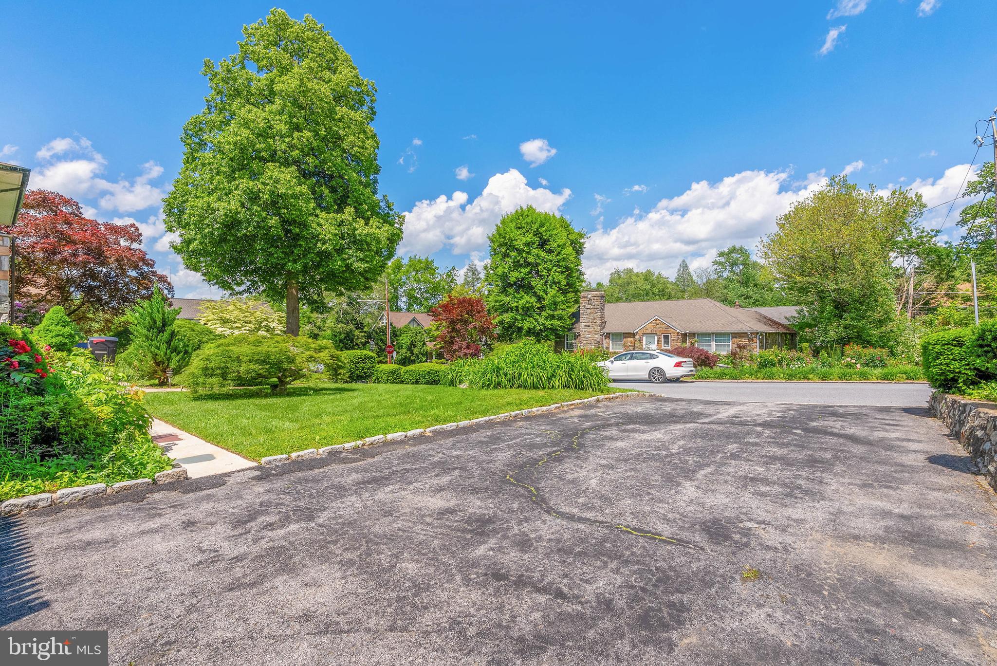 51 Academy Rd