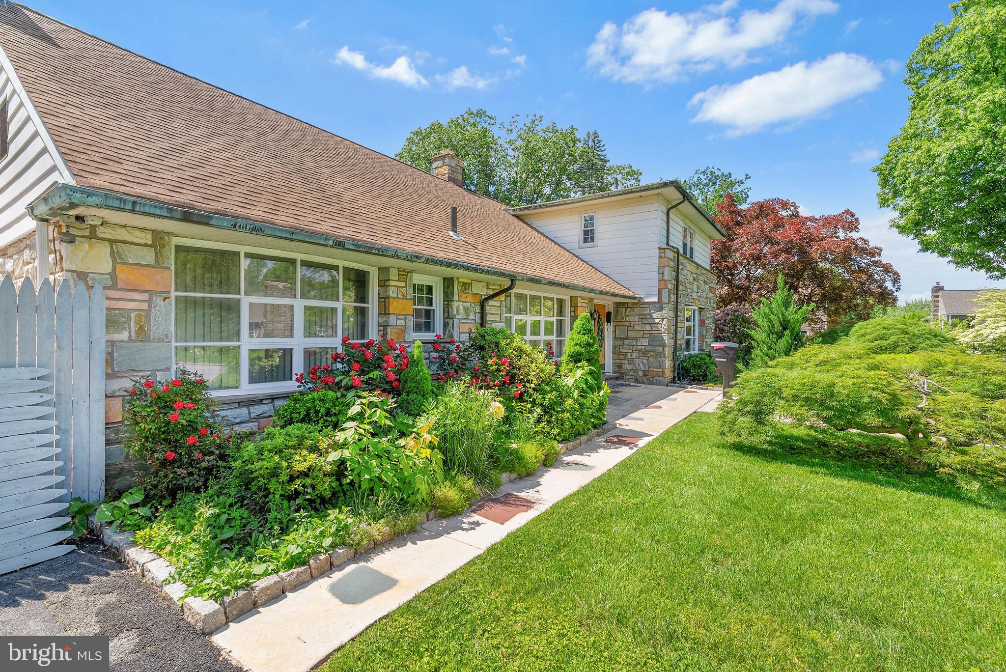 51 Academy Rd
