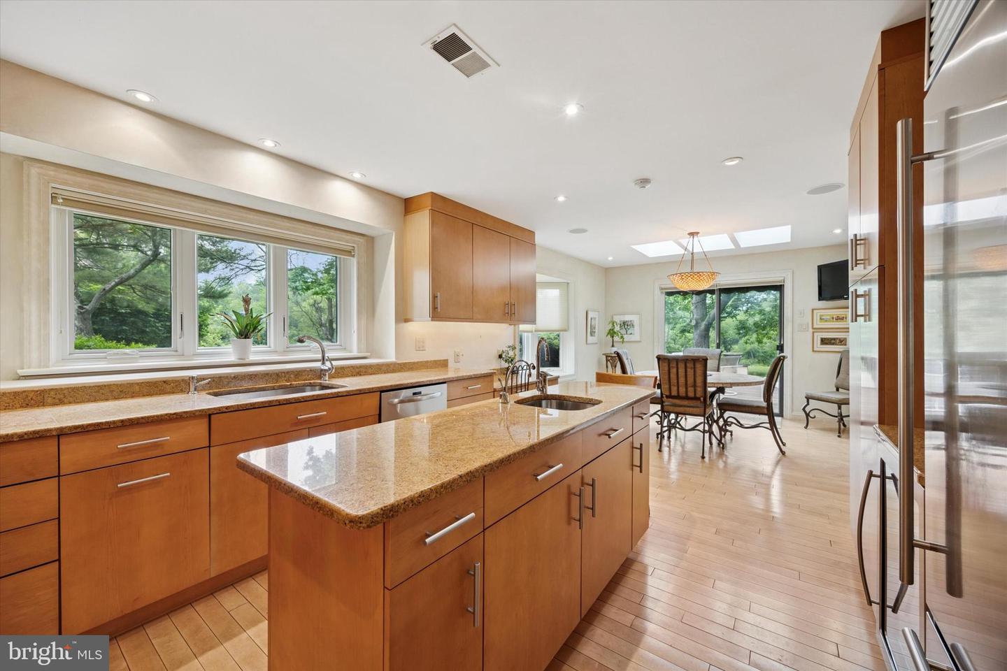 8 Fetlock Ln