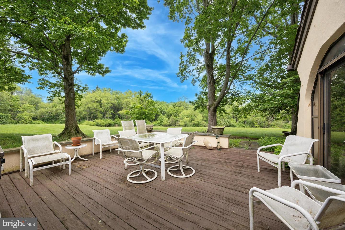 8 Fetlock Ln