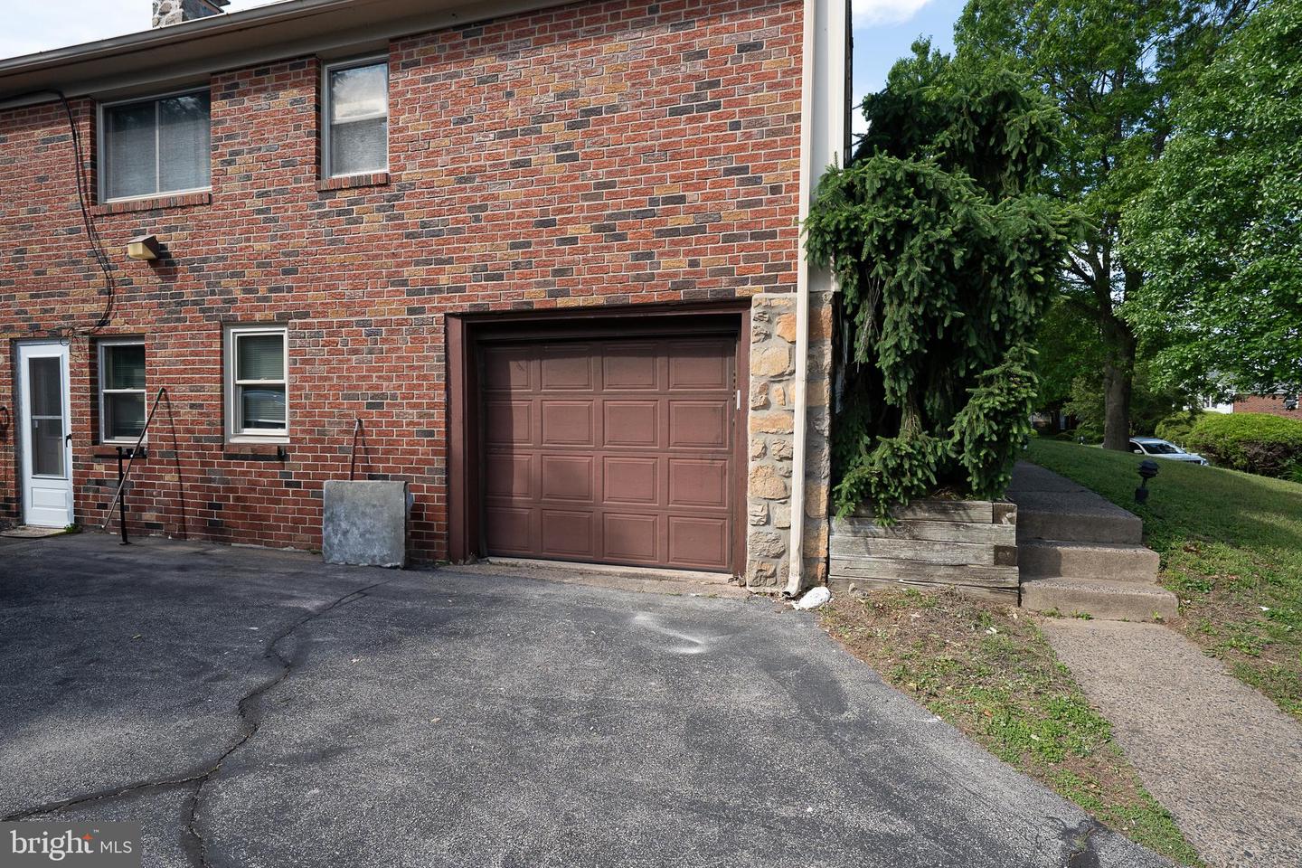 1200 Gainsboro Rd