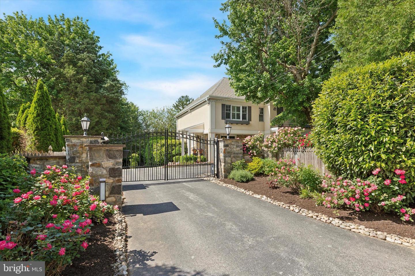 417 Youngs Ford Ln