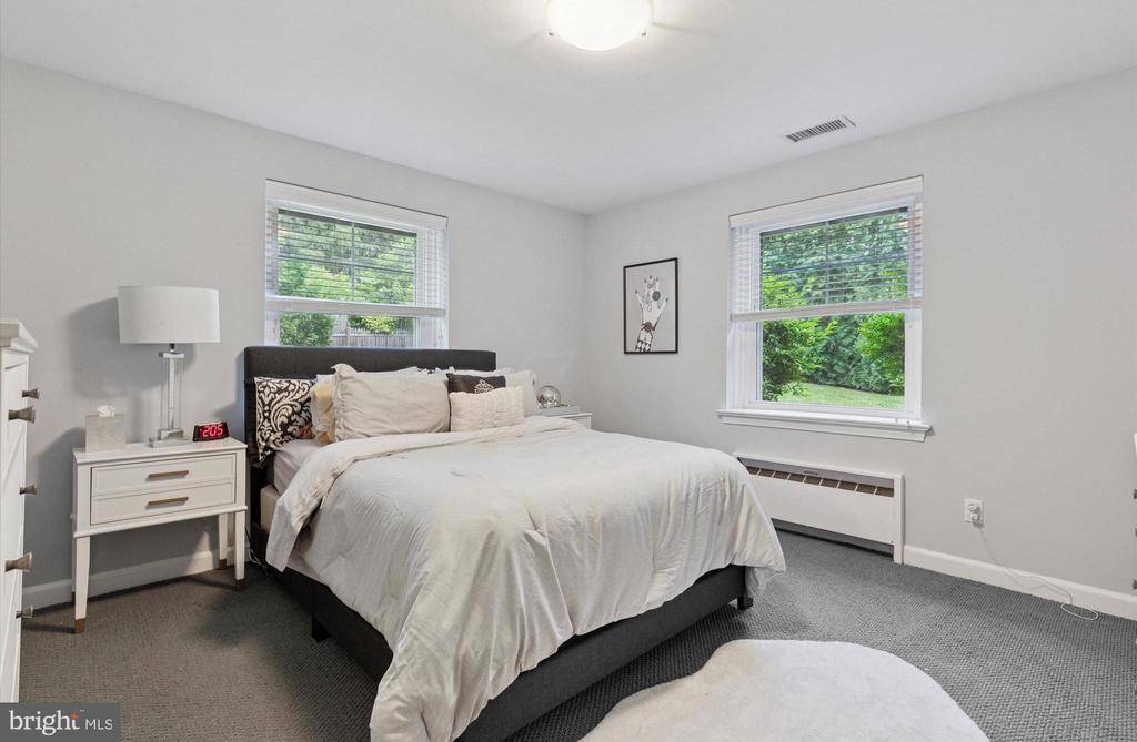 417 Youngs Ford Ln