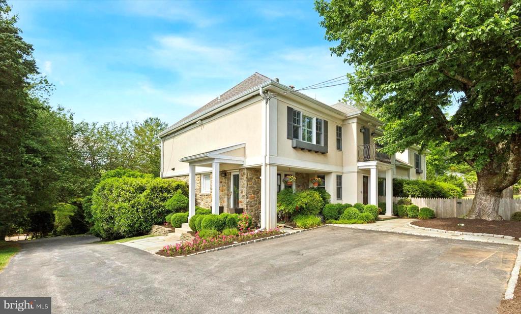 417 Youngs Ford Ln