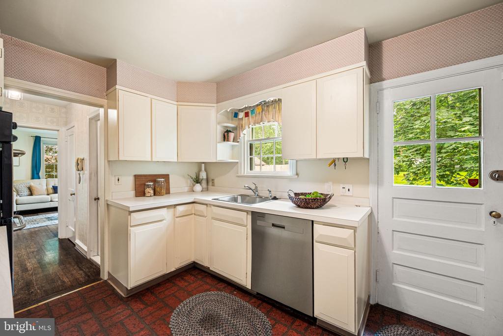 213 Rices Mill Rd