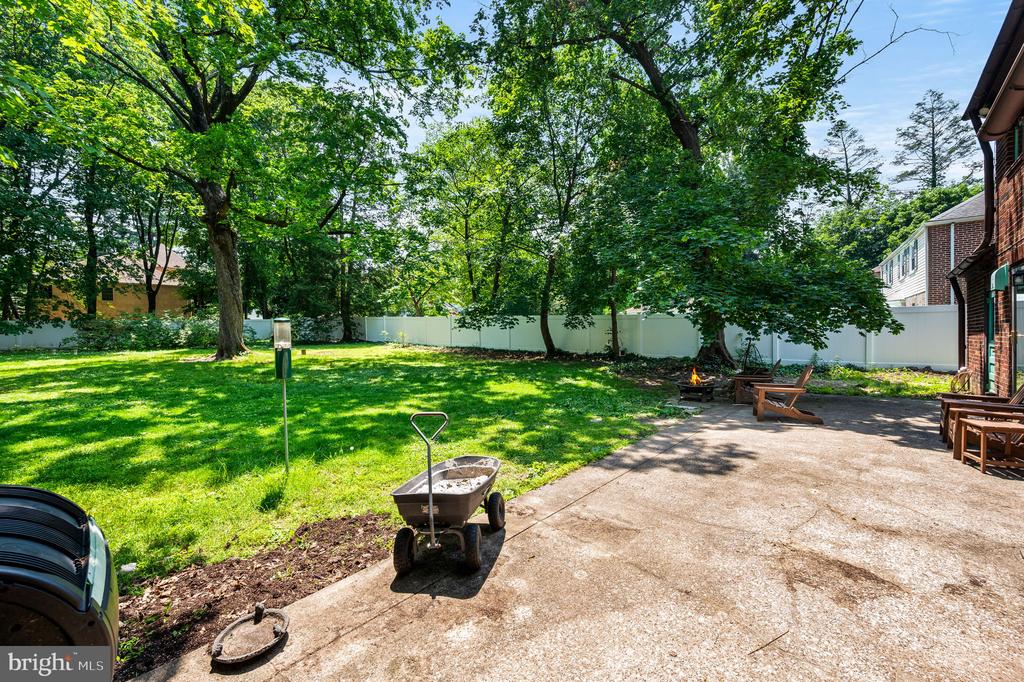 213 Rices Mill Rd