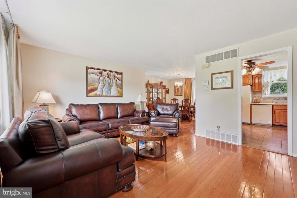 1217 Malinda Rd