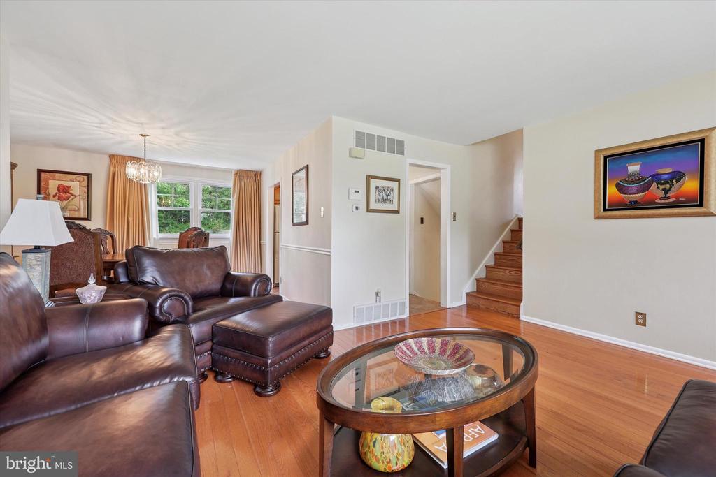 1217 Malinda Rd