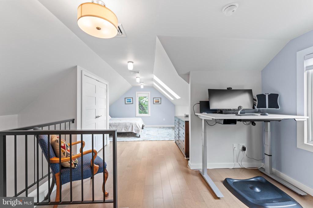 1110 Clover Hill Rd