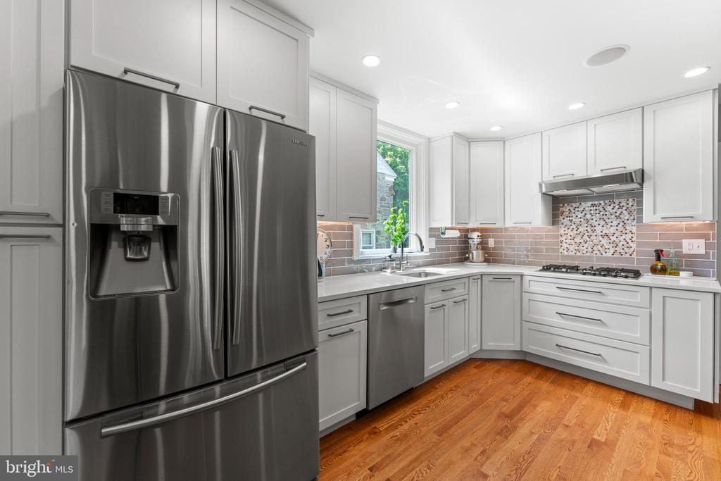 1110 Clover Hill Rd