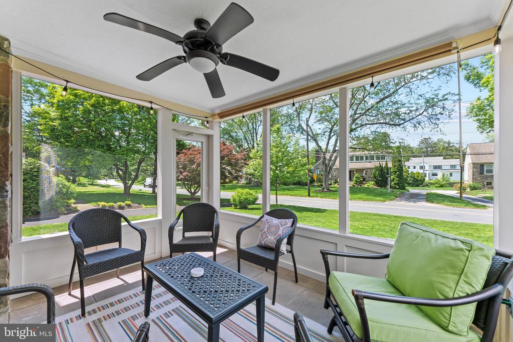 1110 Clover Hill Rd