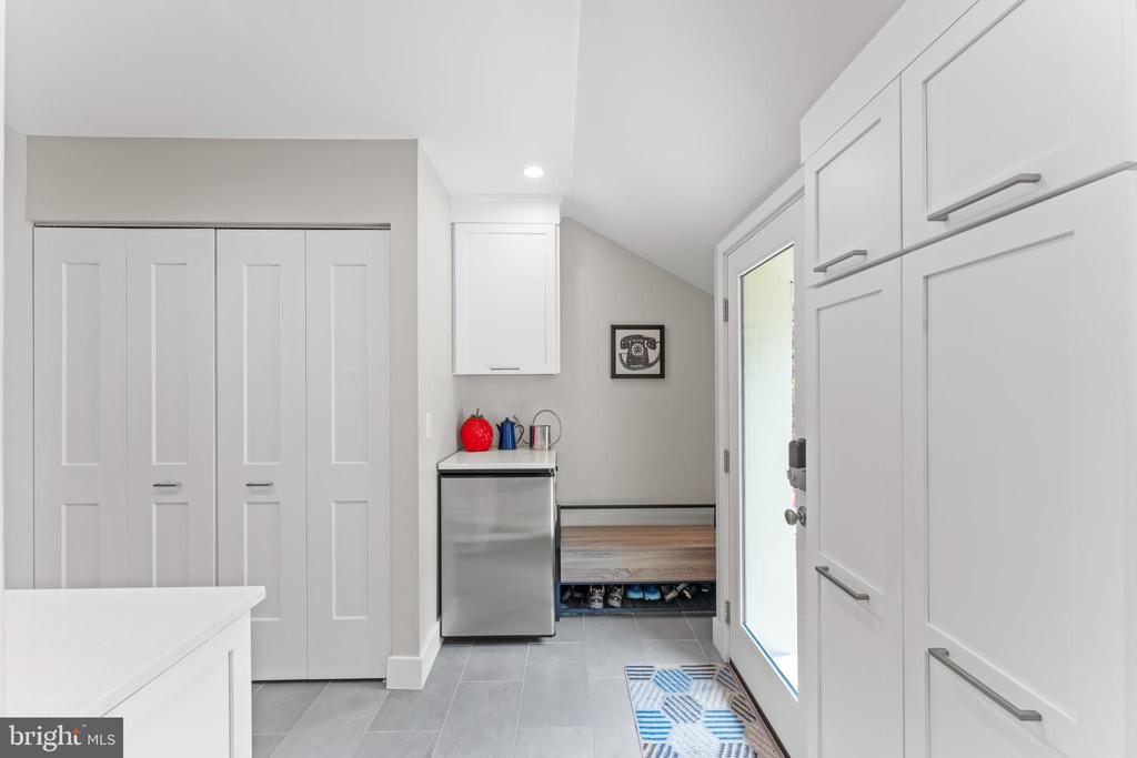 1110 Clover Hill Rd