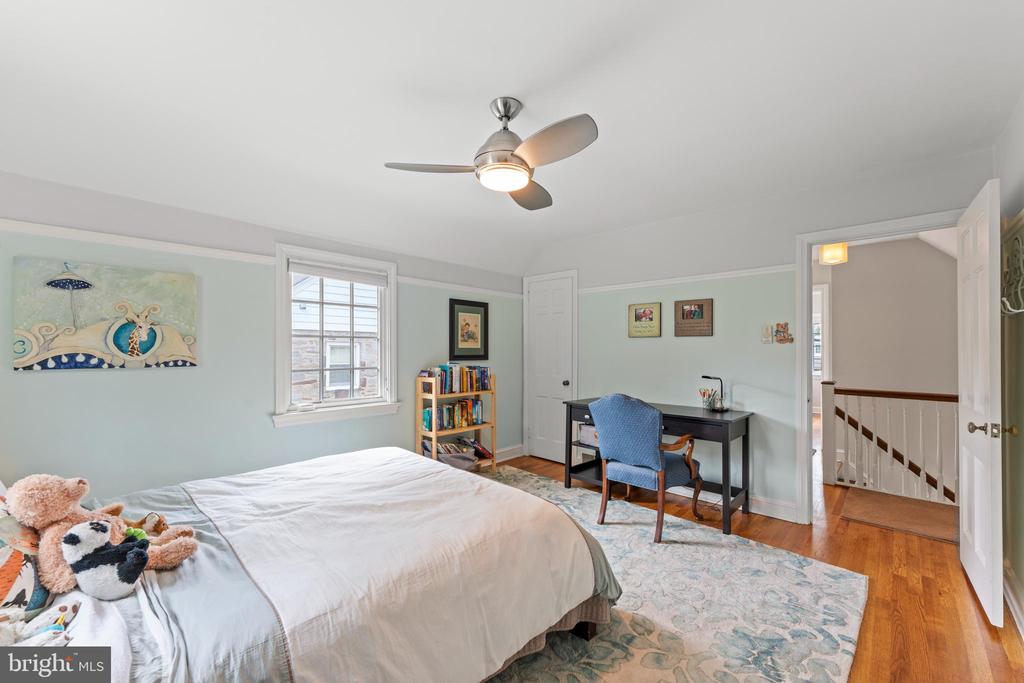 1110 Clover Hill Rd
