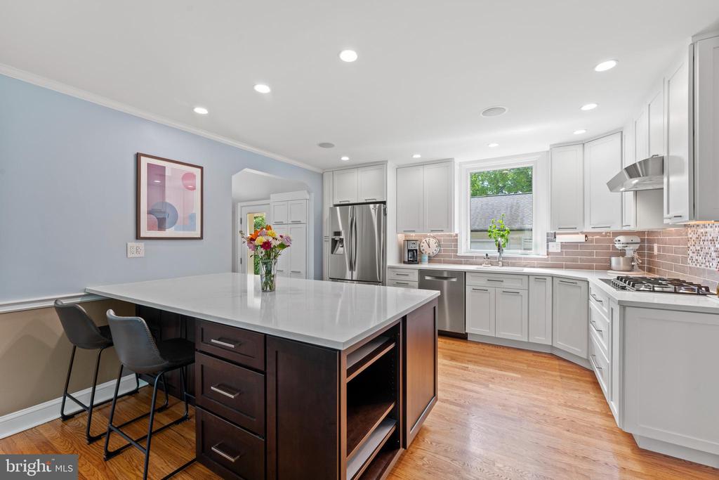 1110 Clover Hill Rd