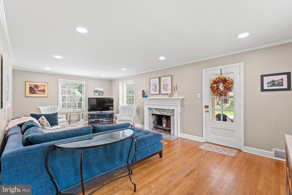 1110 Clover Hill Rd
