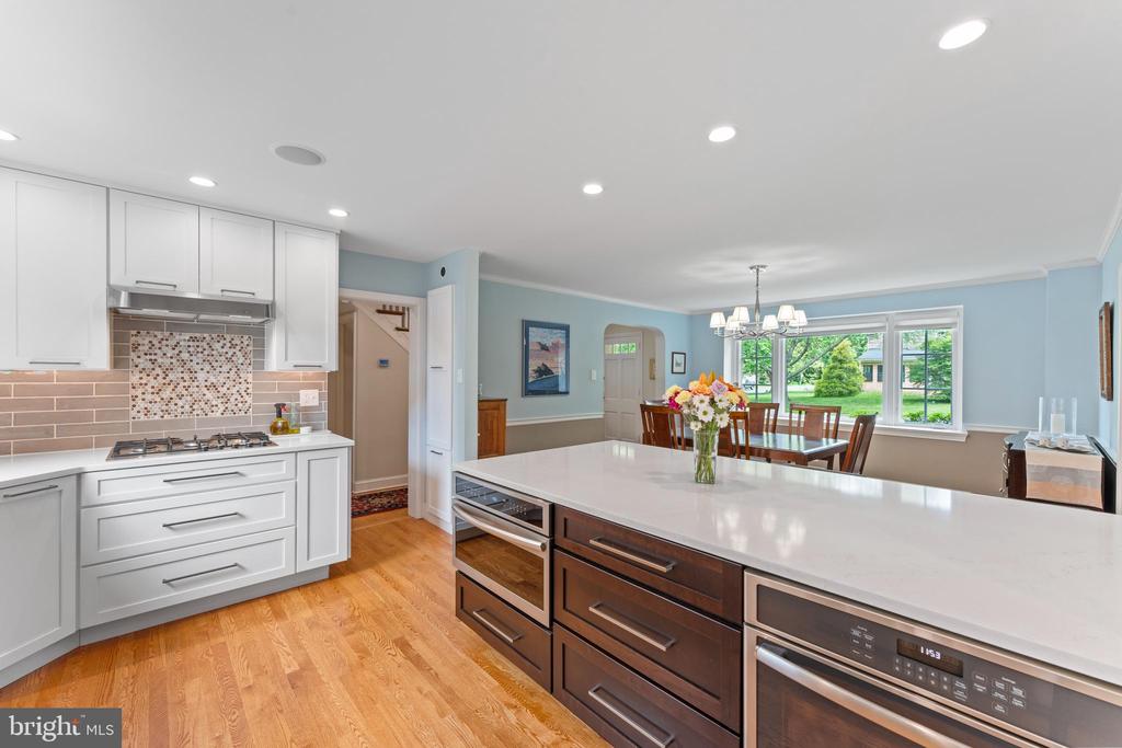 1110 Clover Hill Rd