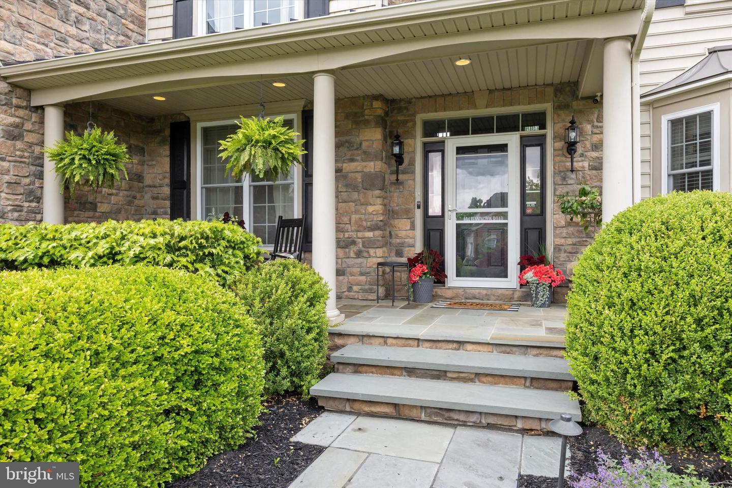 104 Bennington Rd
