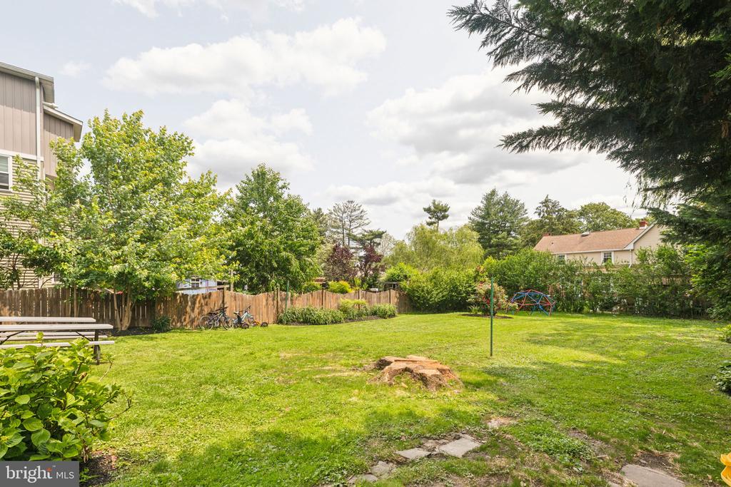 137 Sutton Rd